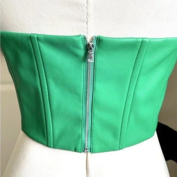 Green corset top zipper in back for easy on/off - Picture 3 of 3